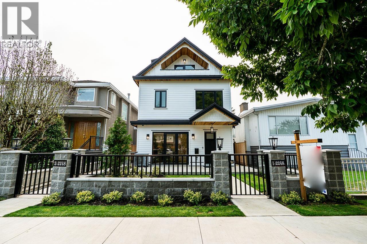 Photo 2 of 1 2248 E 48th Avenue, Vancouver BC