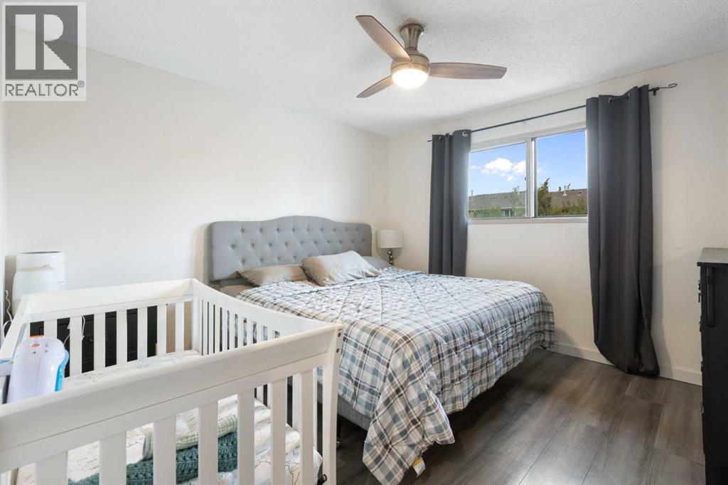 Photo 15 of 1324 Ranchlands Way Nw, Calgary AB