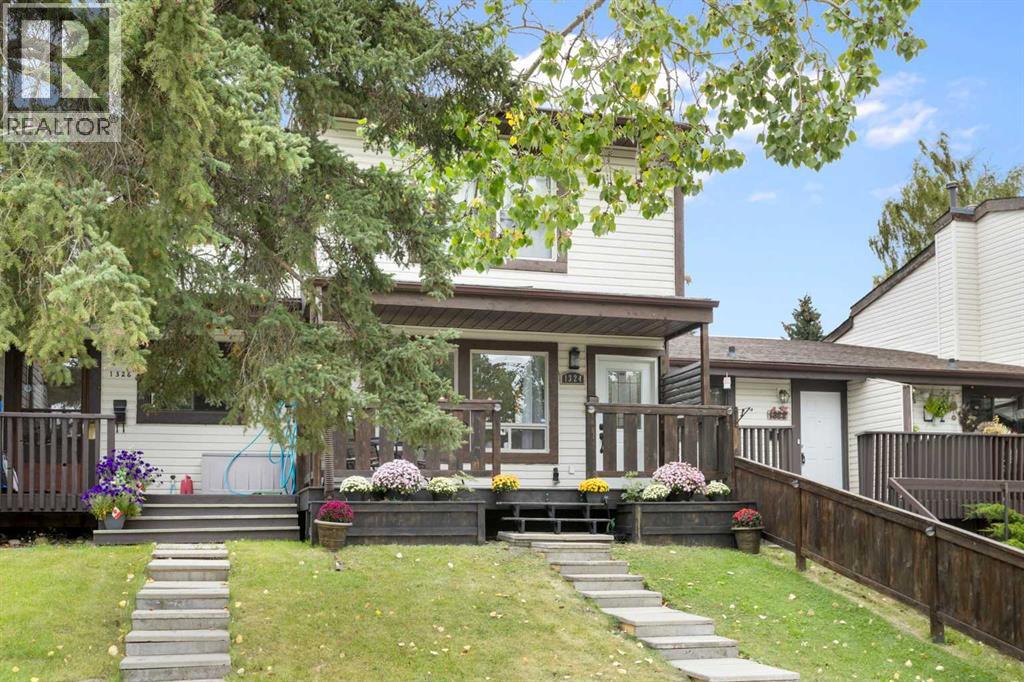 Photo 2 of 1324 Ranchlands Way Nw, Calgary AB