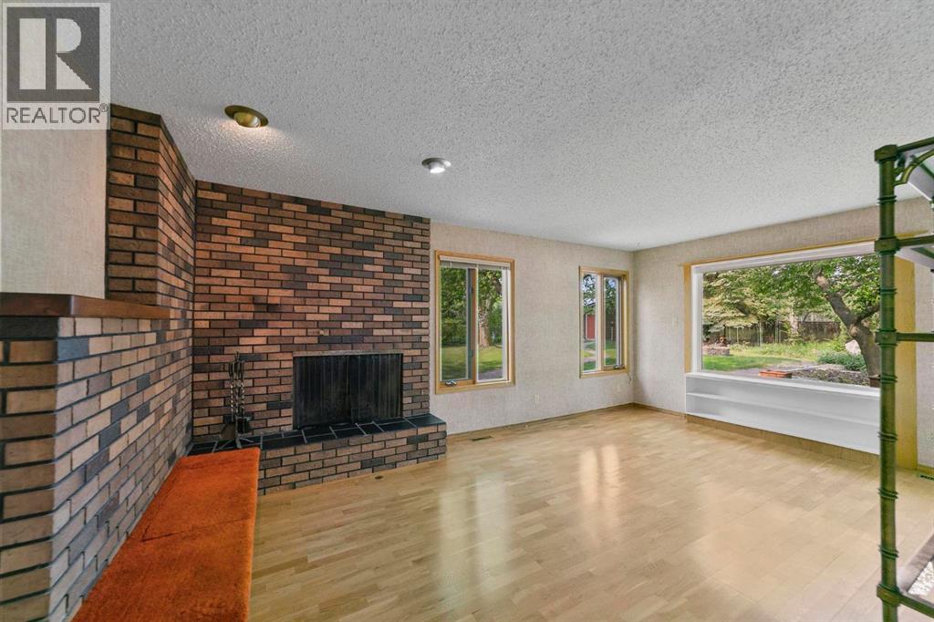 Photo 20 of 4210 63 Street, Camrose AB
