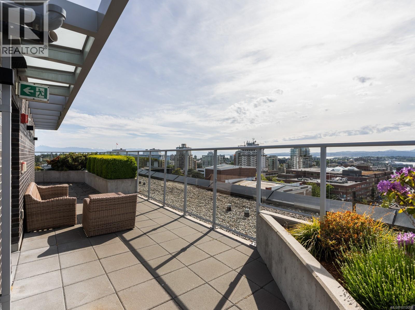 502 838 Broughton Street, Victoria