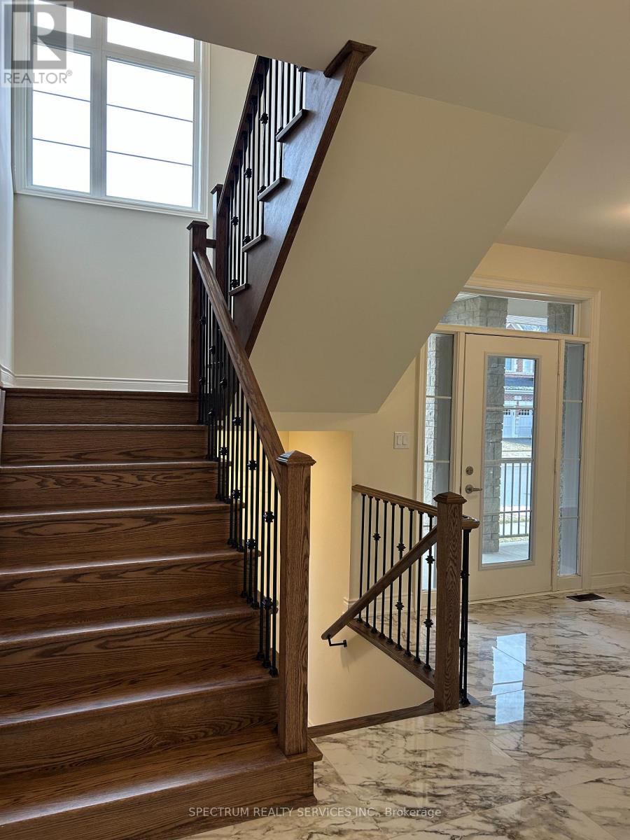Photo 6 of 158 Attwater Drive, Cambridge ON