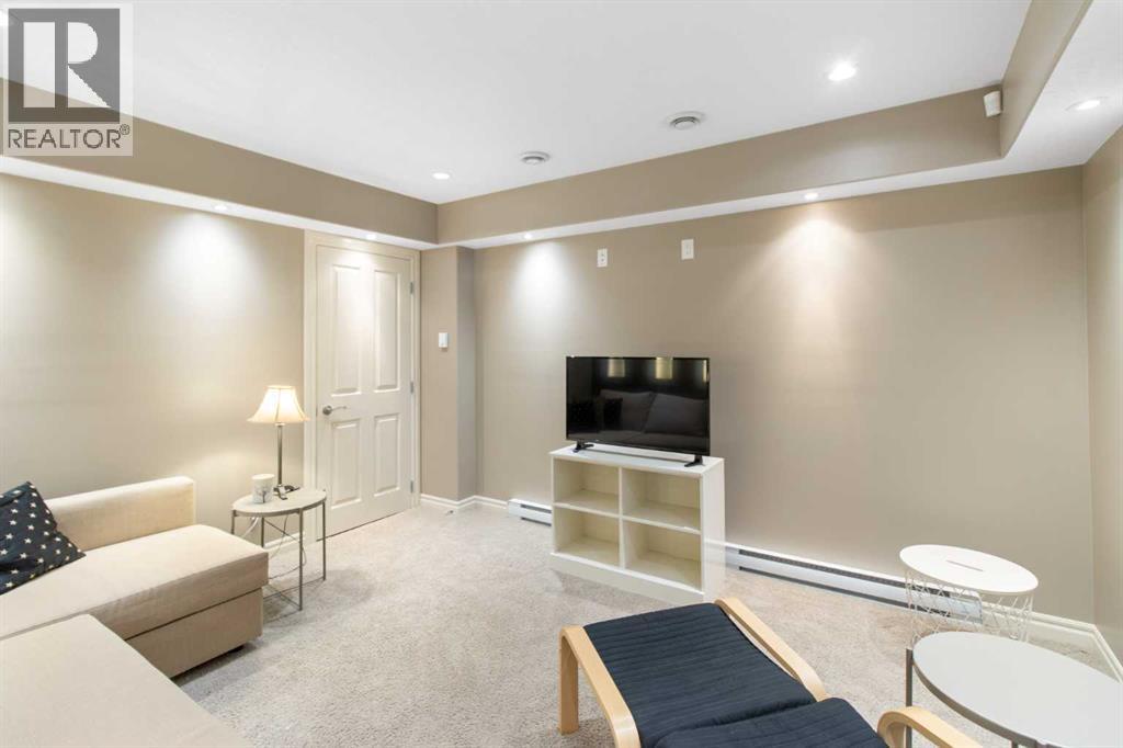 Photo 31 of 161 Bridlerange Circle Sw, Calgary AB