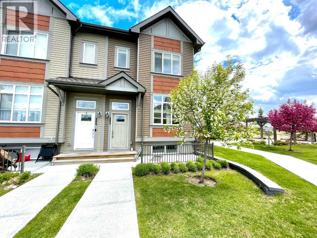 Photo 1 of 203 Copperstone Park Se, Calgary AB