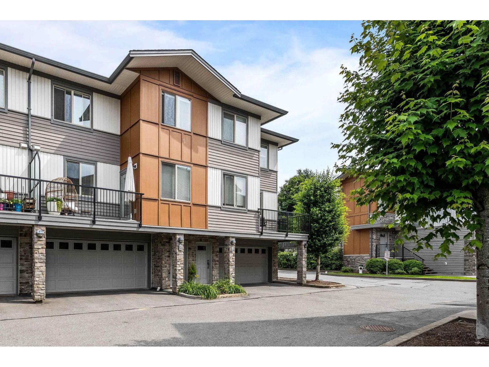 Photo 1 of 37 34248 King Road, Abbotsford BC
