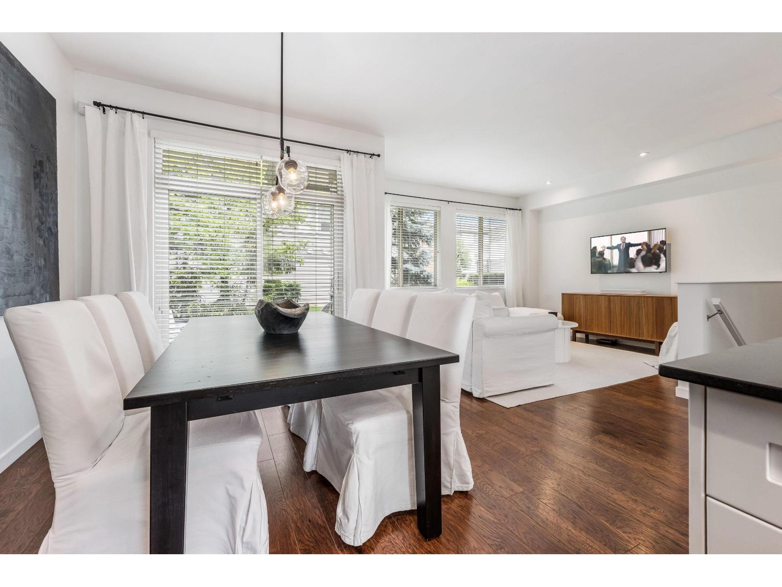 Photo 11 of 37 34248 King Road, Abbotsford BC