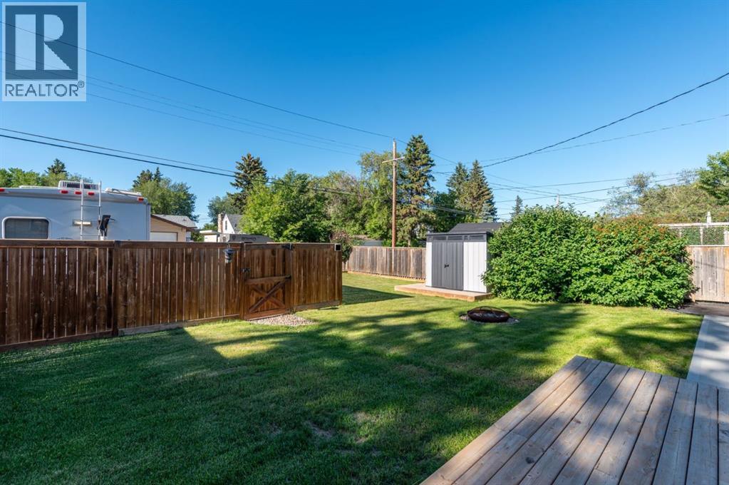 Photo 32 of 5412 50 Street, Lloydminster AB