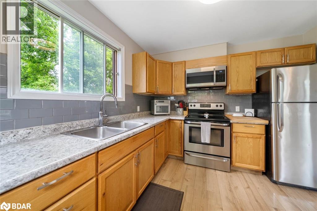 Photo 11 of 8531 Hwy 12, Orillia ON