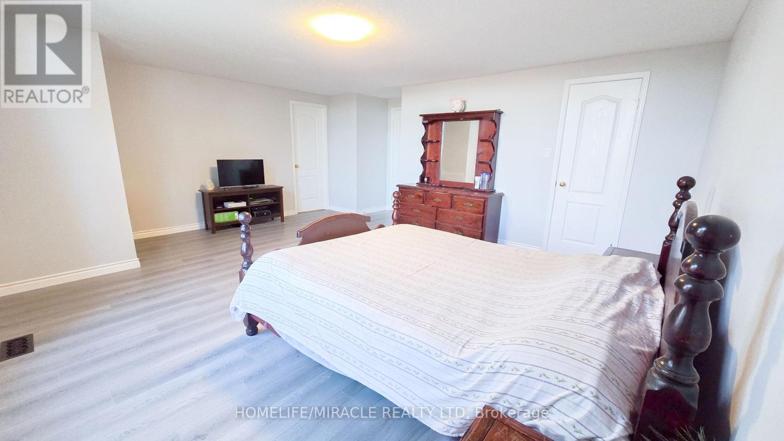 Photo 17 of 22 Rockwood Road, Kitchener ON