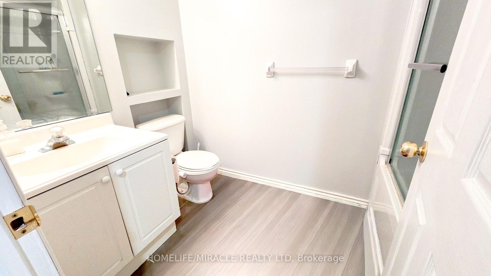 Photo 30 of 22 Rockwood Road, Kitchener ON