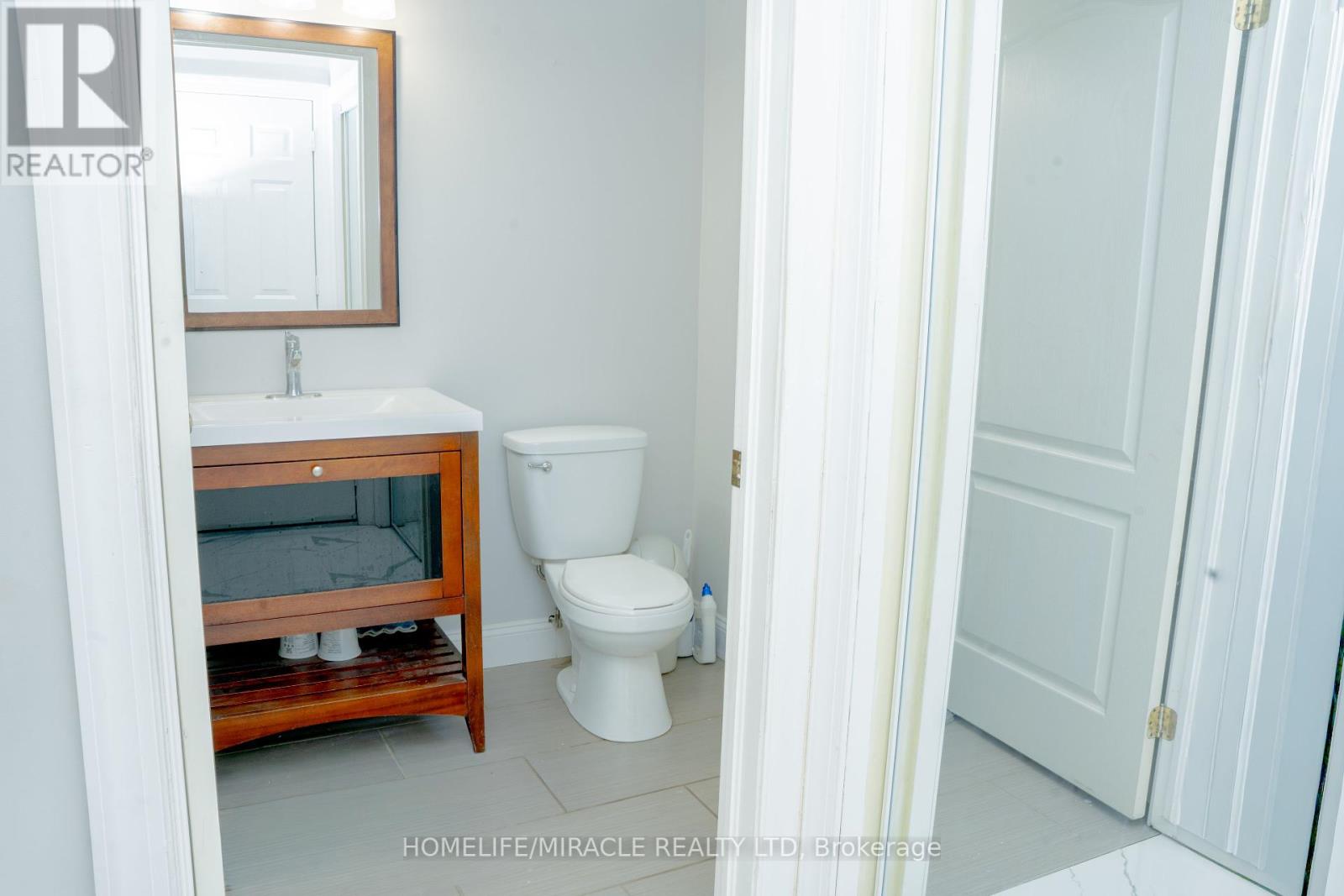 Photo 7 of 22 Rockwood Road, Kitchener ON
