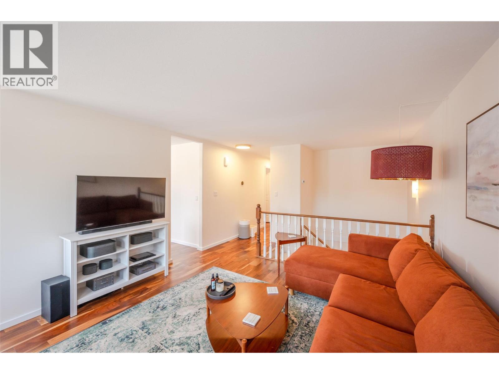 523 10th Avenue Unit# 2, Keremeos