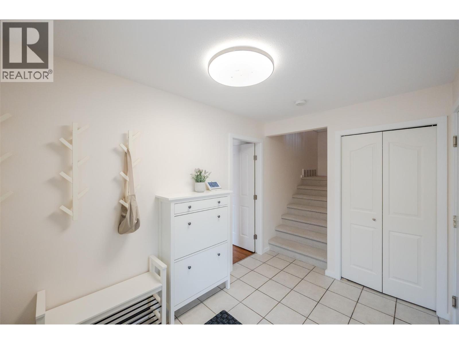 523 10th Avenue Unit# 2, Keremeos