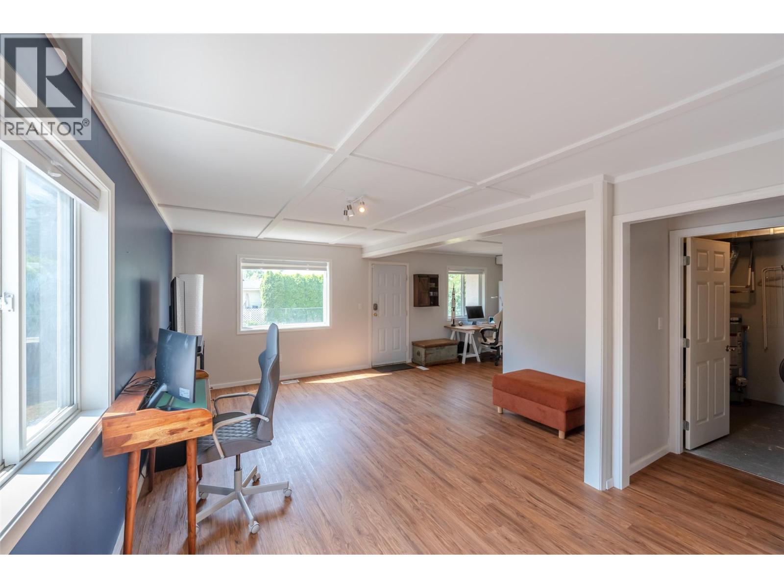 523 10th Avenue Unit# 2, Keremeos
