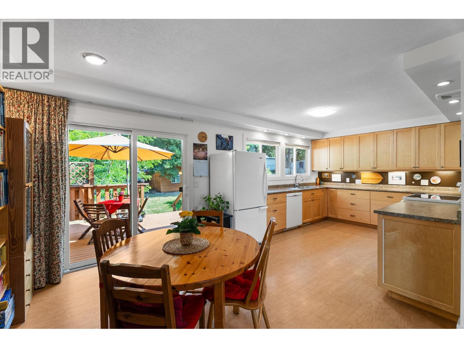 Photo 23 of 490 6 Street Se, Salmon Arm BC