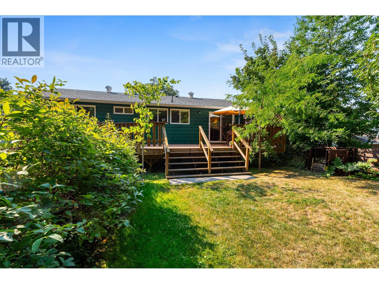Photo 8 of 490 6 Street Se, Salmon Arm BC