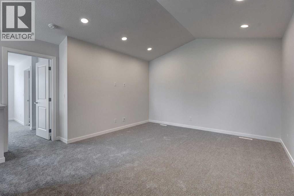 Photo 29 of 77 Silver Spruce Court Sw, Calgary AB