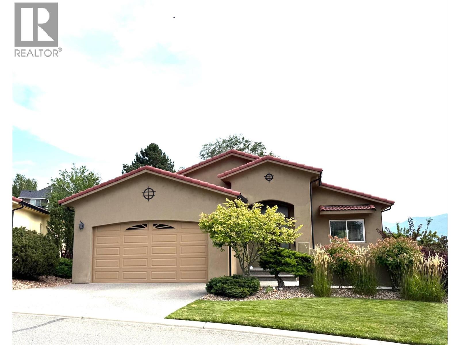 Photo 1 of 728 Rosewood Crescent, Kamloops BC