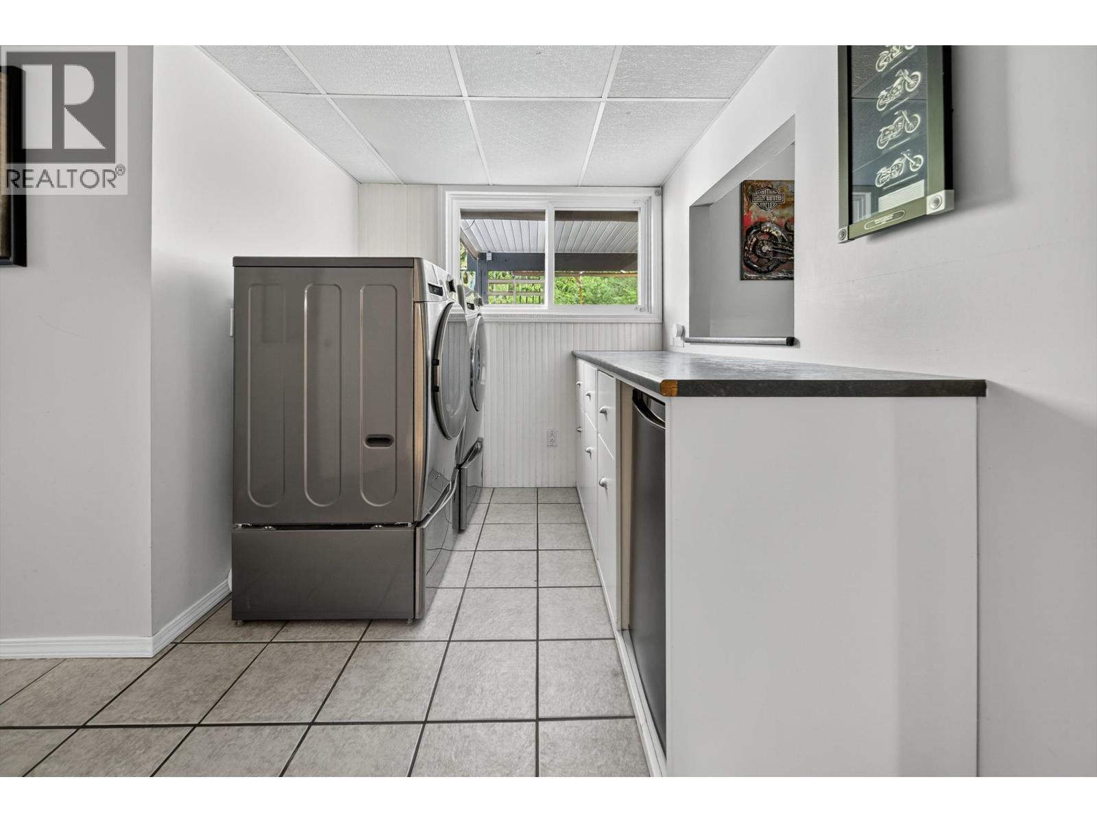 Photo 25 of 11912 229 Street, Maple Ridge BC