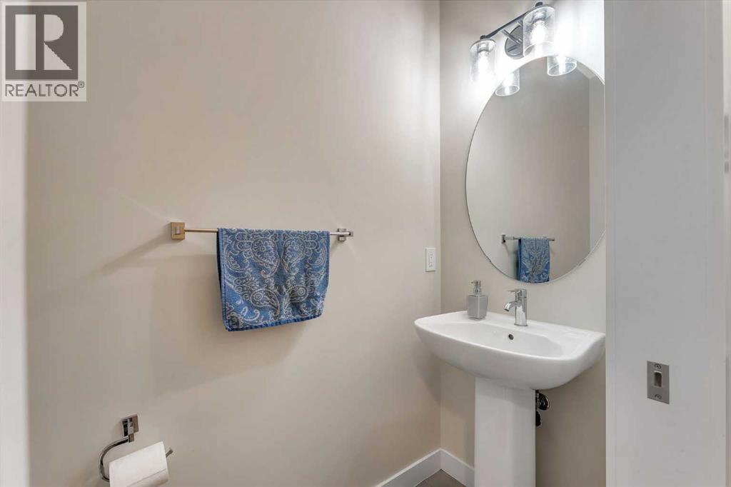 Photo 15 of 110 Waterford Road, Chestermere AB