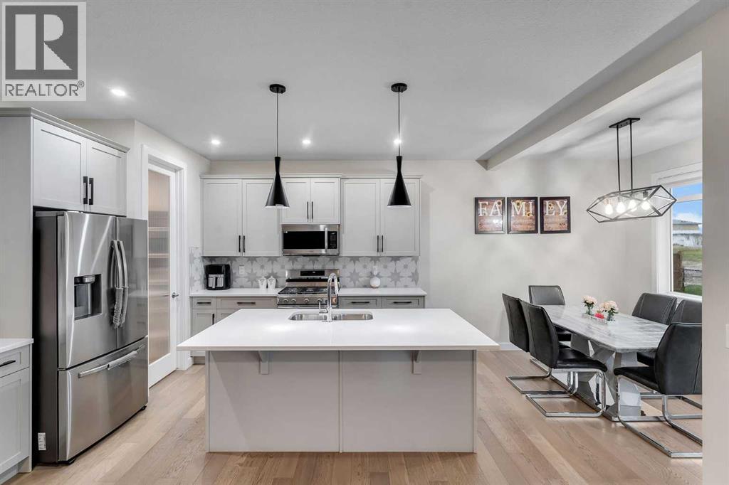 Photo 8 of 110 Waterford Road, Chestermere AB