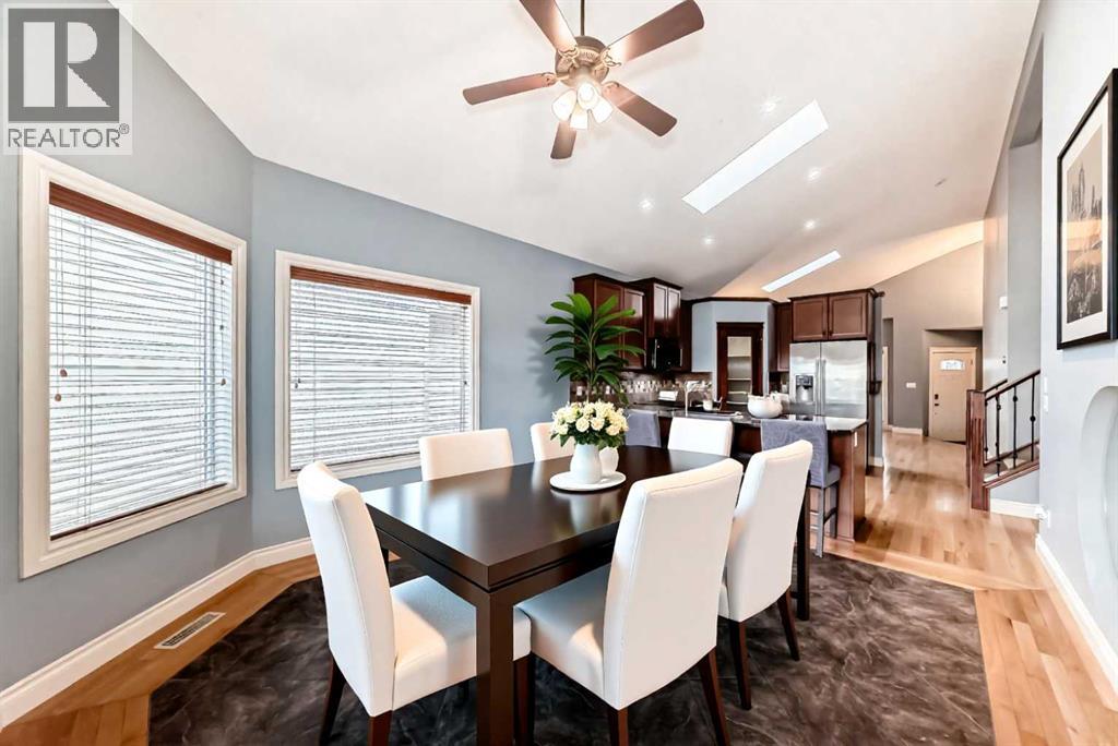 Photo 10 of 228 Kingston Way Se, Airdrie AB