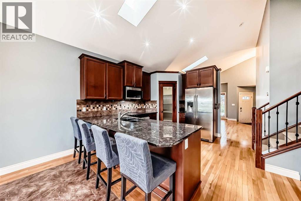 Photo 7 of 228 Kingston Way Se, Airdrie AB