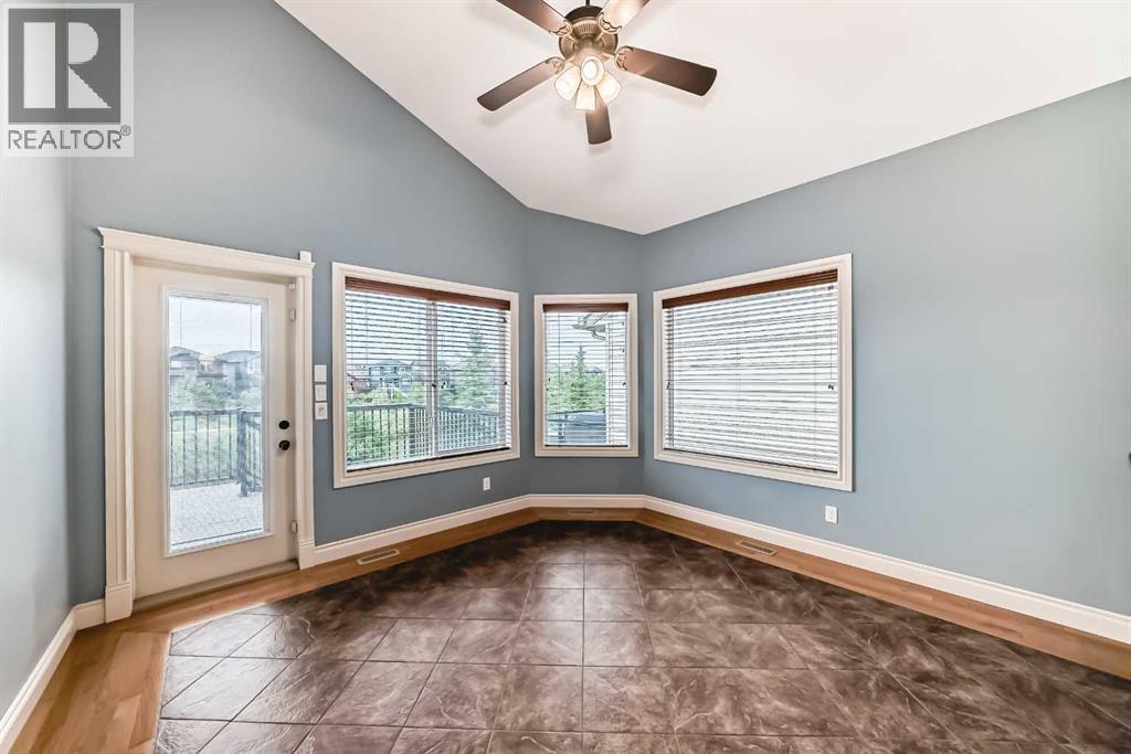 Photo 9 of 228 Kingston Way Se, Airdrie AB