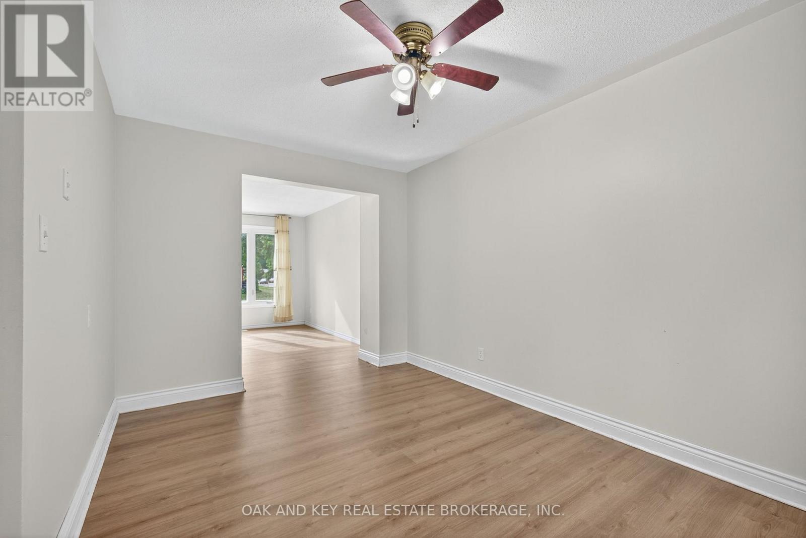 Photo 12 of 800 Monsarrat Avenue, London East ON