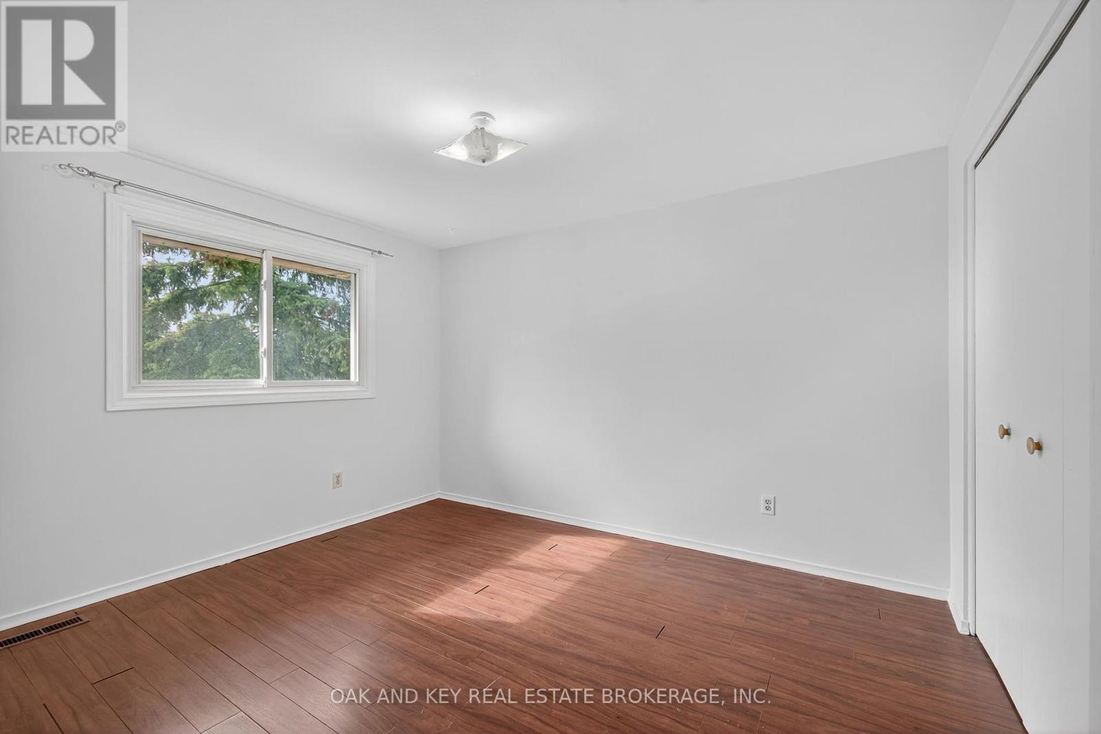 Photo 19 of 800 Monsarrat Avenue, London East ON