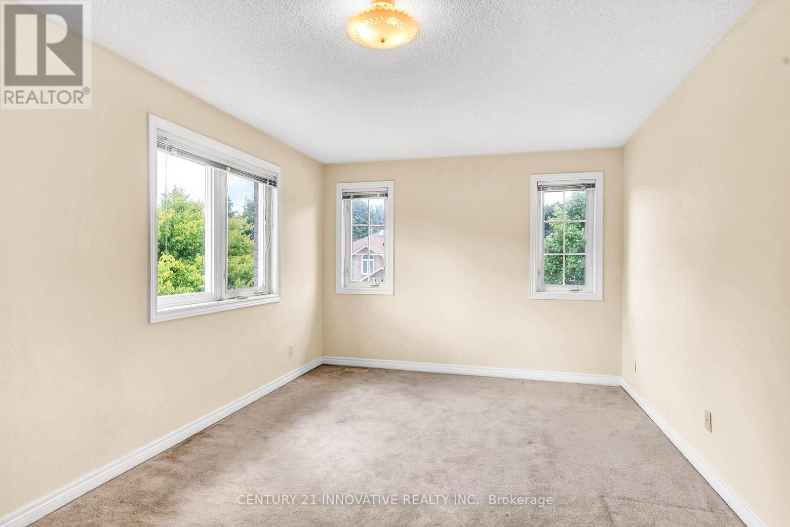 Photo 22 of 2476 Linwood Street, Pickering ON