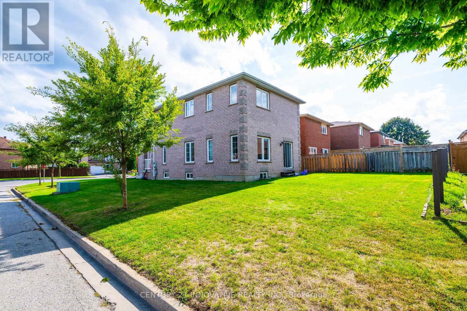 Photo 35 of 2476 Linwood Street, Pickering ON