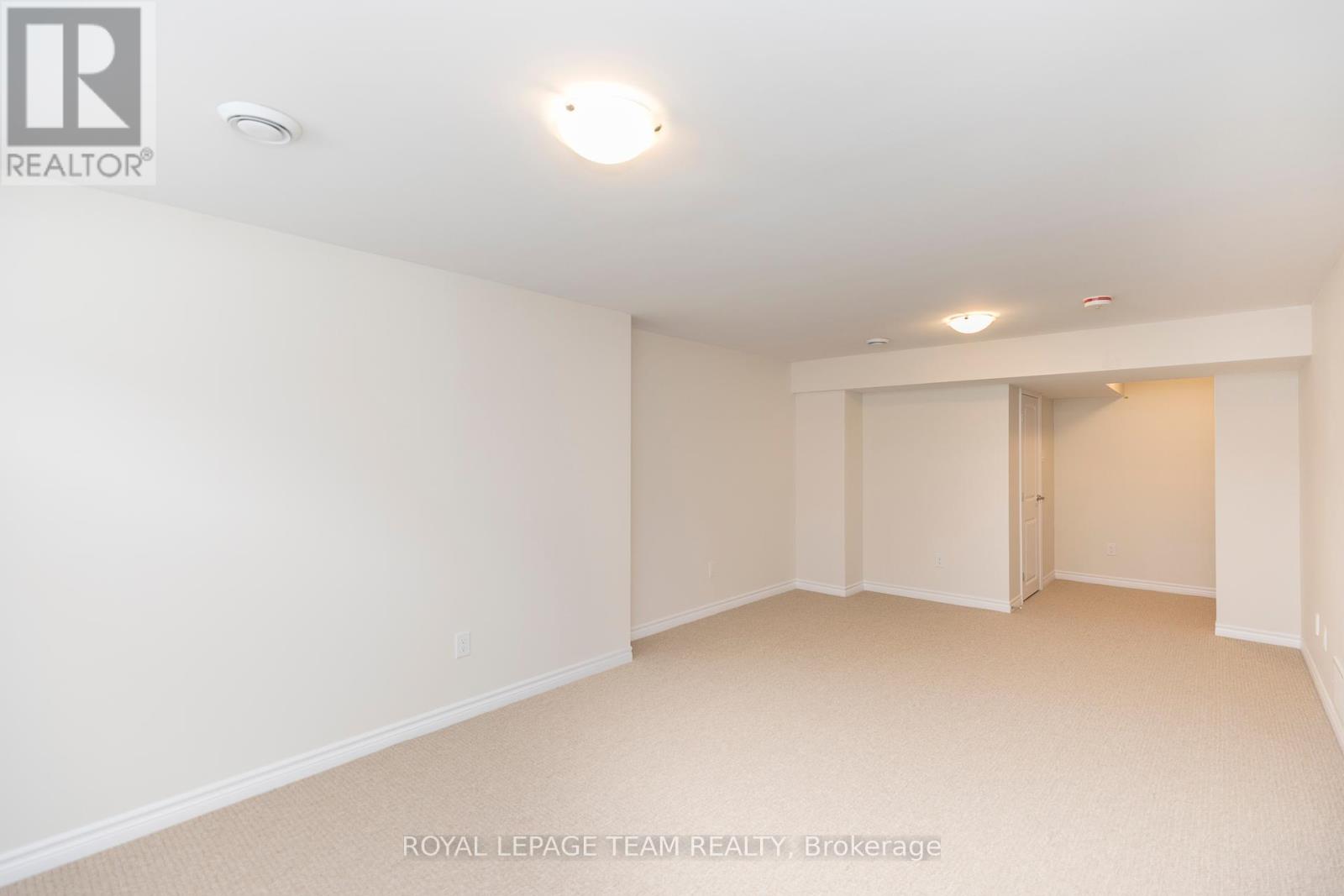 Photo 42 of 21 Rookie Crescent, Ottawa ON