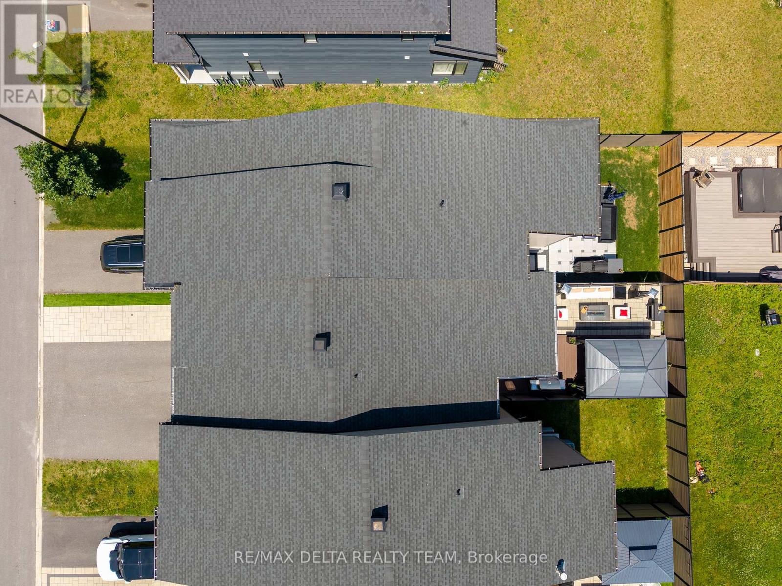 Photo 47 of 478 Trident Mews, Ottawa ON