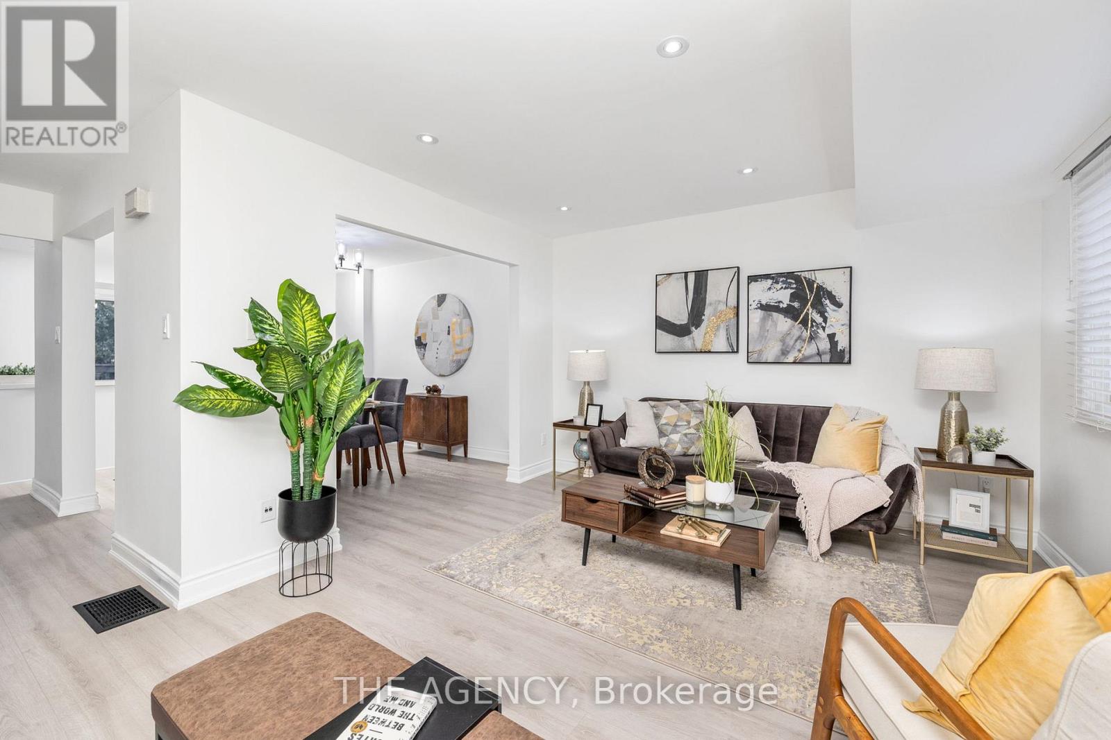Photo 16 of 17 3345 Silverado Drive, Mississauga ON