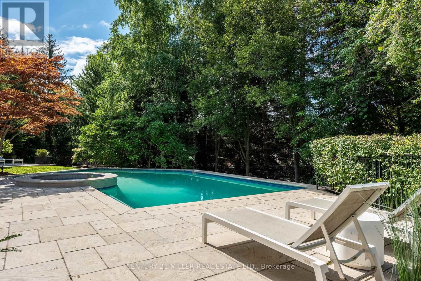 Photo 41 of 38 Shorewood Place, Oakville ON