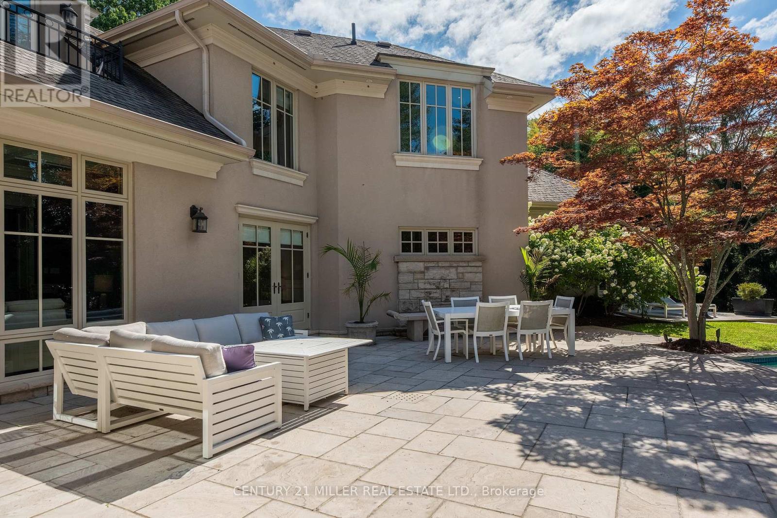 Photo 43 of 38 Shorewood Place, Oakville ON