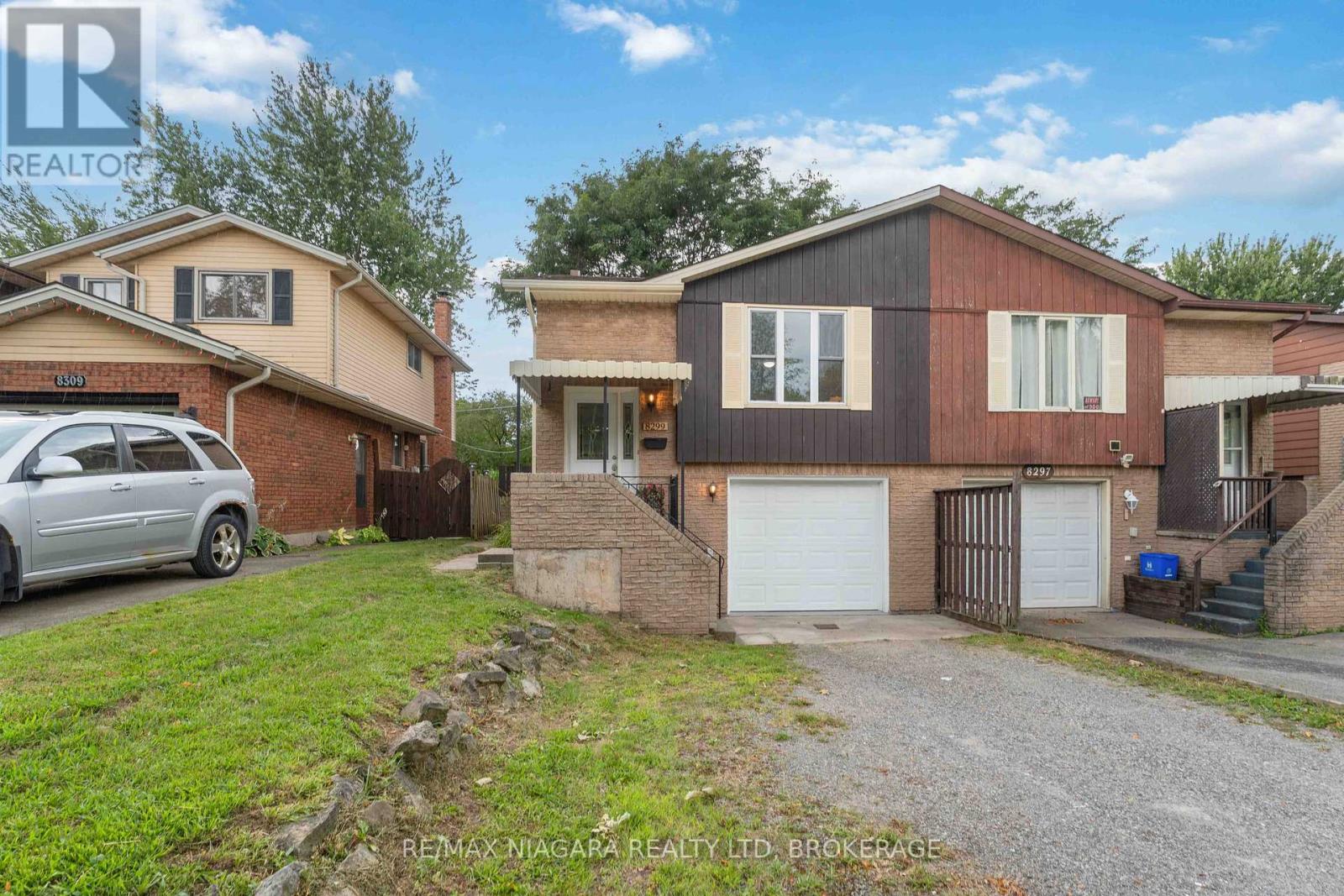 Photo 1 of 8299 Mundare Crescent, Niagara Falls ON