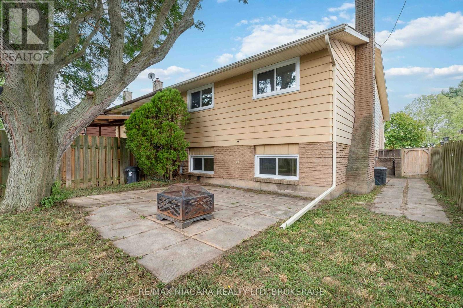 Photo 31 of 8299 Mundare Crescent, Niagara Falls ON
