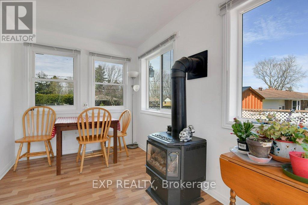 Photo 19 of 20 Crawford Street, Brockville ON