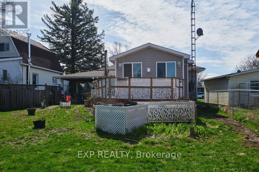 Photo 27 of 20 Crawford Street, Brockville ON