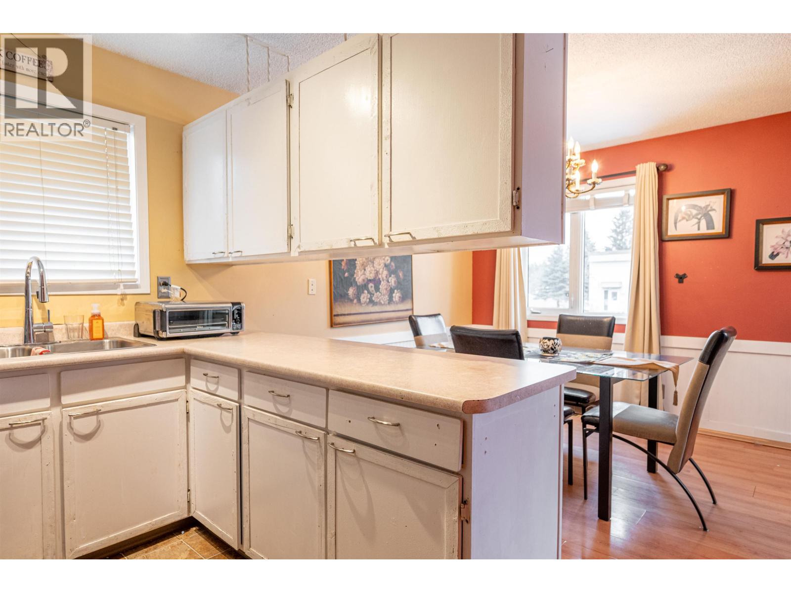 Photo 12 of 4381 1st Avenue, Prince George BC