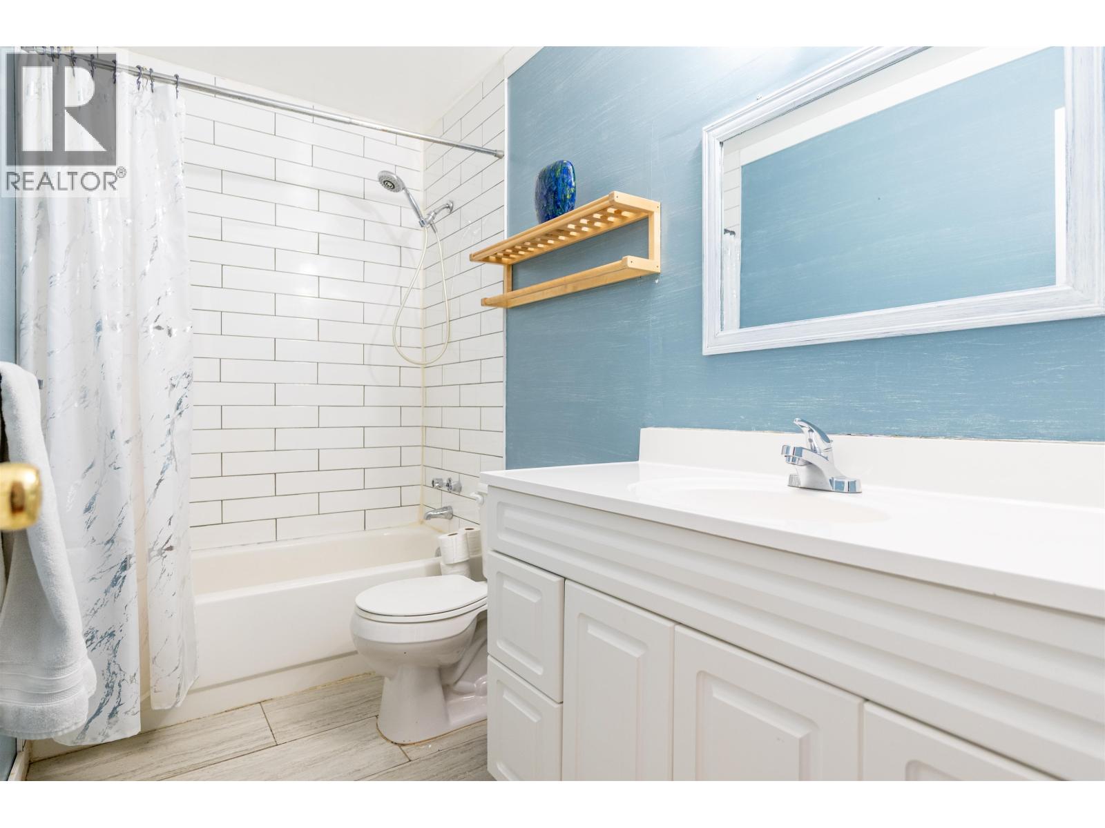 Photo 18 of 4381 1st Avenue, Prince George BC