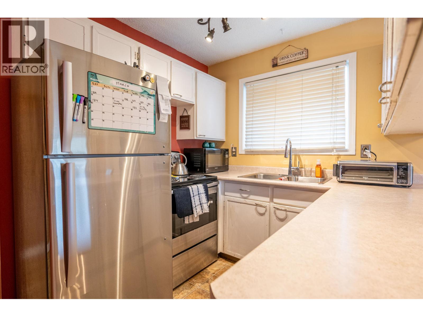 Photo 16 of 4381 1st Avenue, Prince George BC