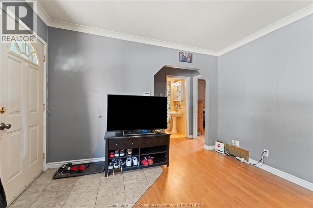 Photo 12 of 1575 Ellrose, Windsor ON