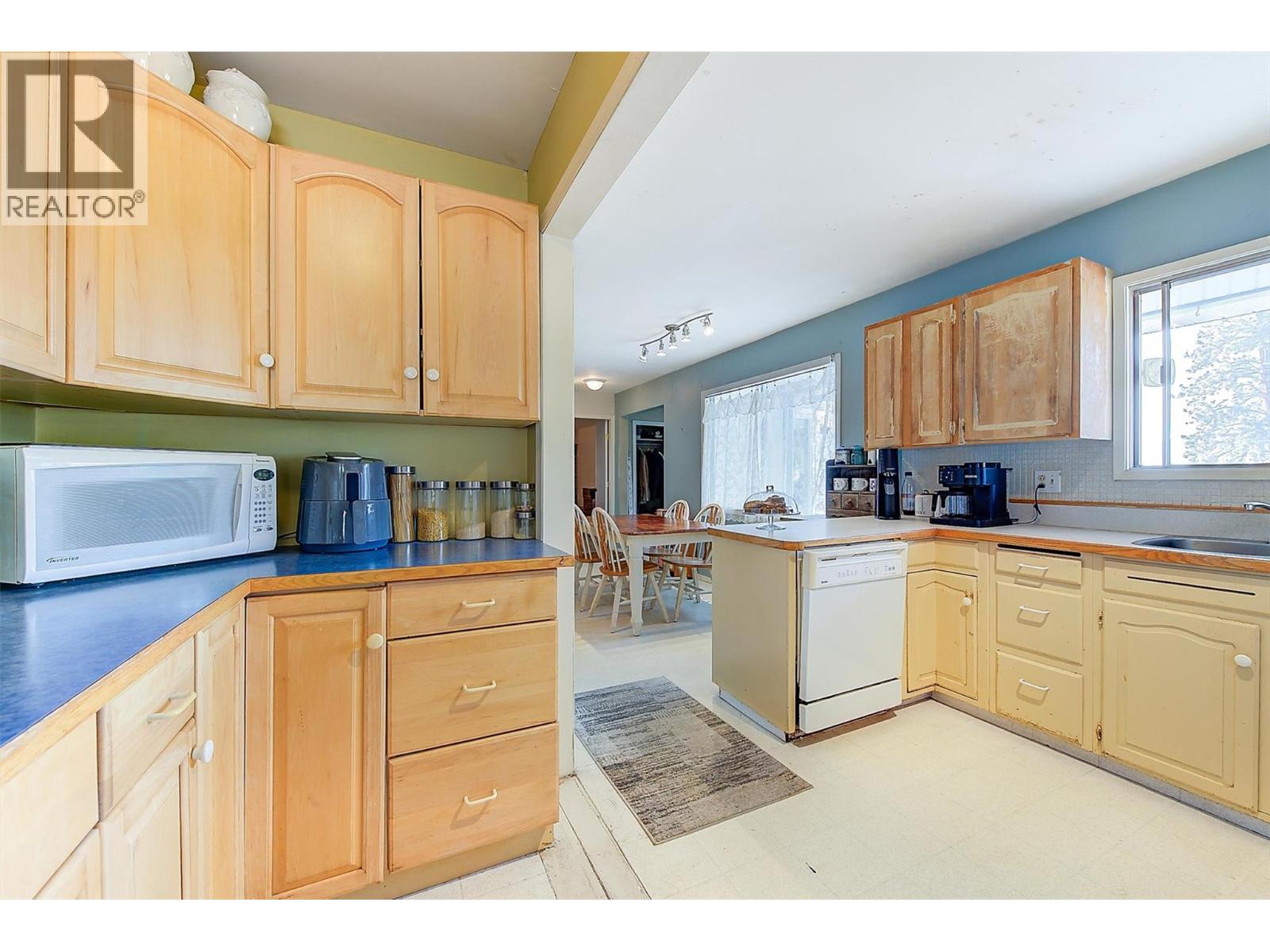  4992 Princeton Avenue, Peachland