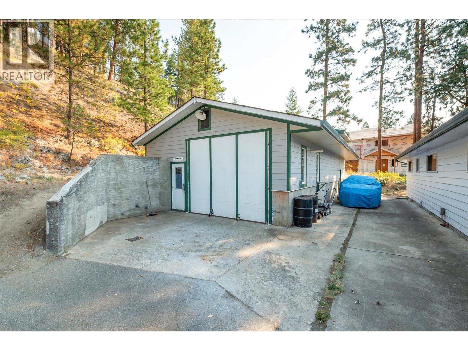  4992 Princeton Avenue, Peachland