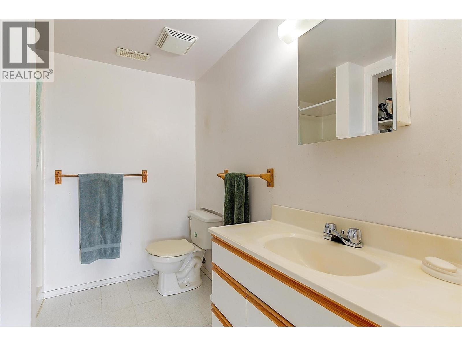  4992 Princeton Avenue, Peachland