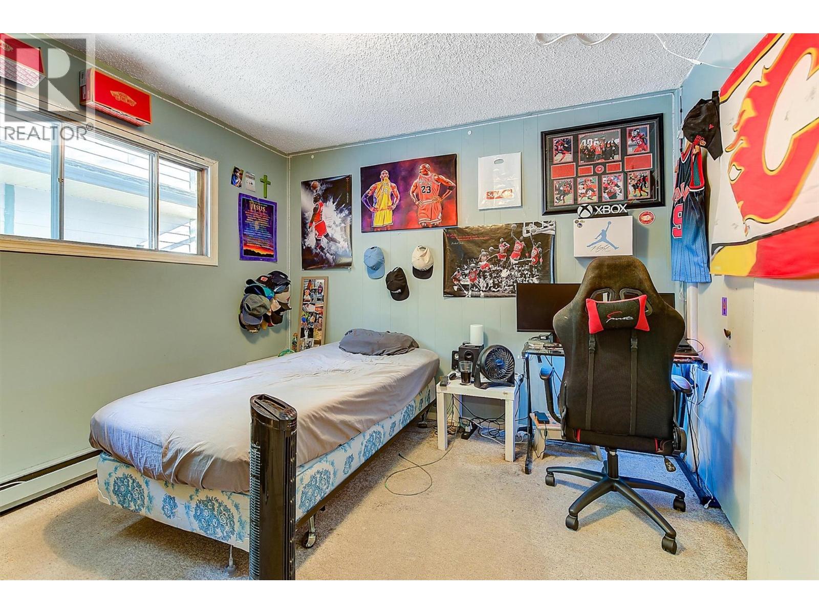  4992 Princeton Avenue, Peachland