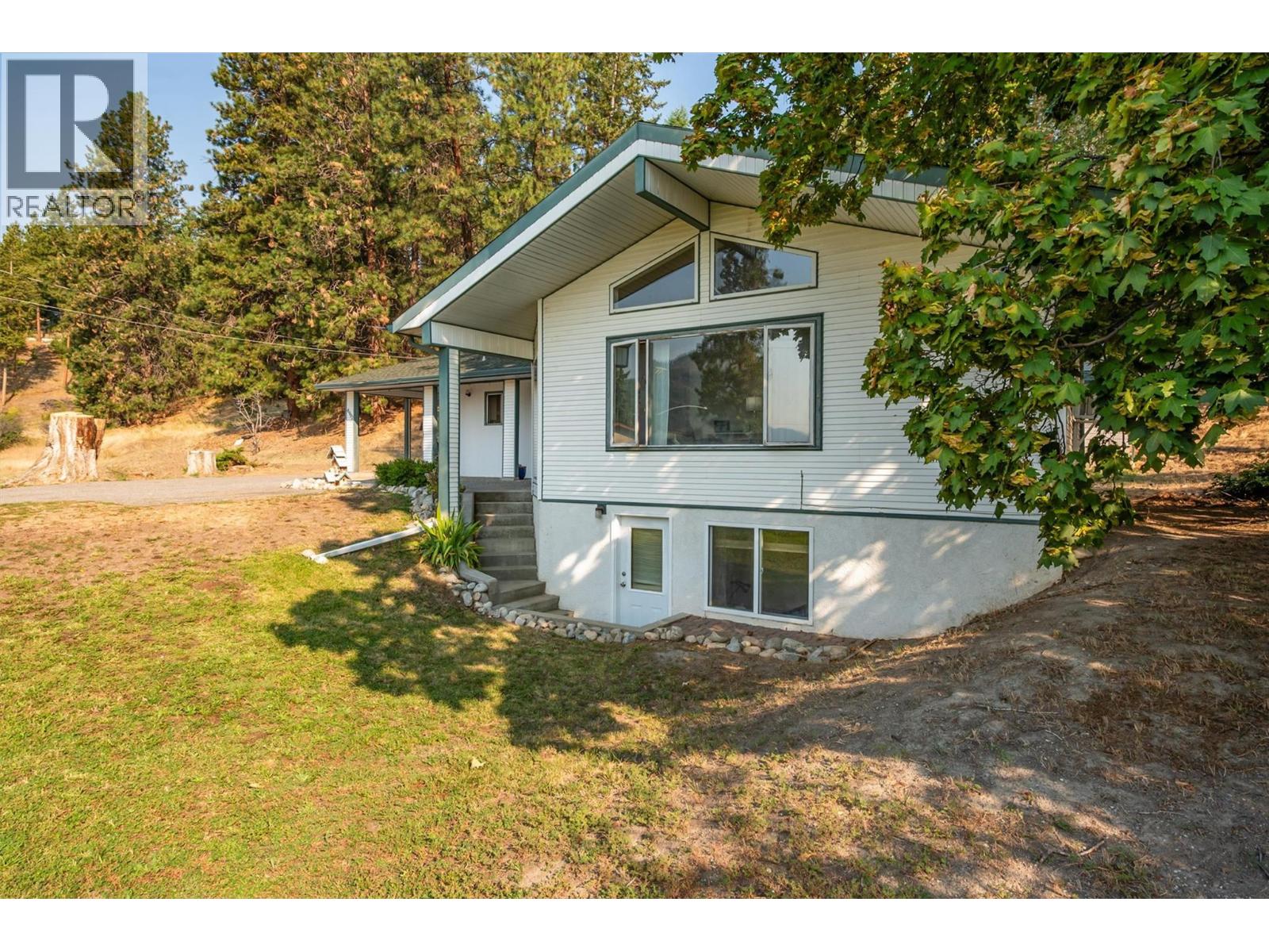  4992 Princeton Avenue, Peachland
